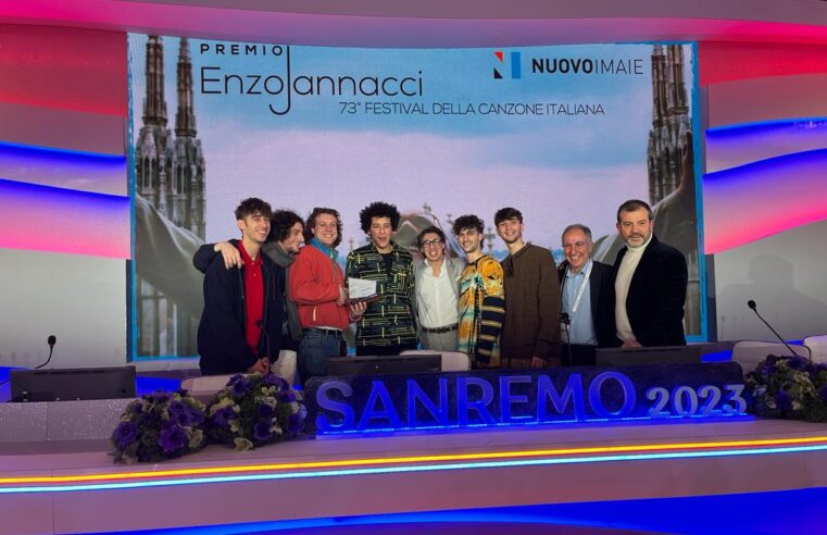 Sanremo 2023 – I Colla Zio vincono il PREMIO ENZO JANNACCI NUOVO IMAIE con il brano “Non Mi Va”