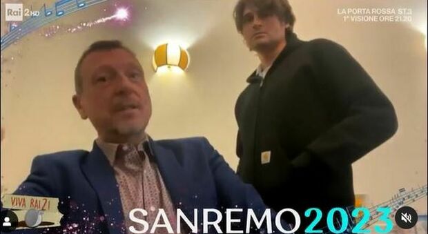 Sanremo 2023 – l’annuncio di Amadeus: Angelo Duro sarà ospite della seconda serata